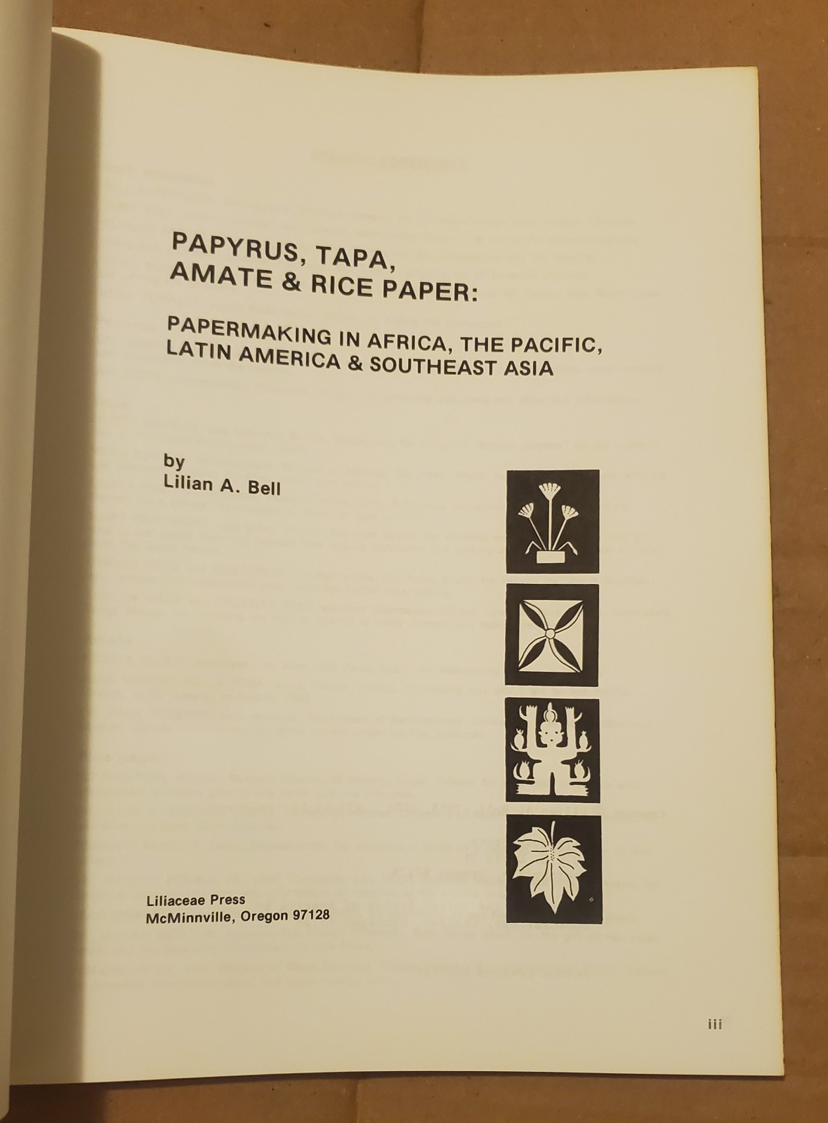 Papyrus, Tapa, Amate & Rice Paper – Lilian Bell – 1985 2nd revised ed pb – good