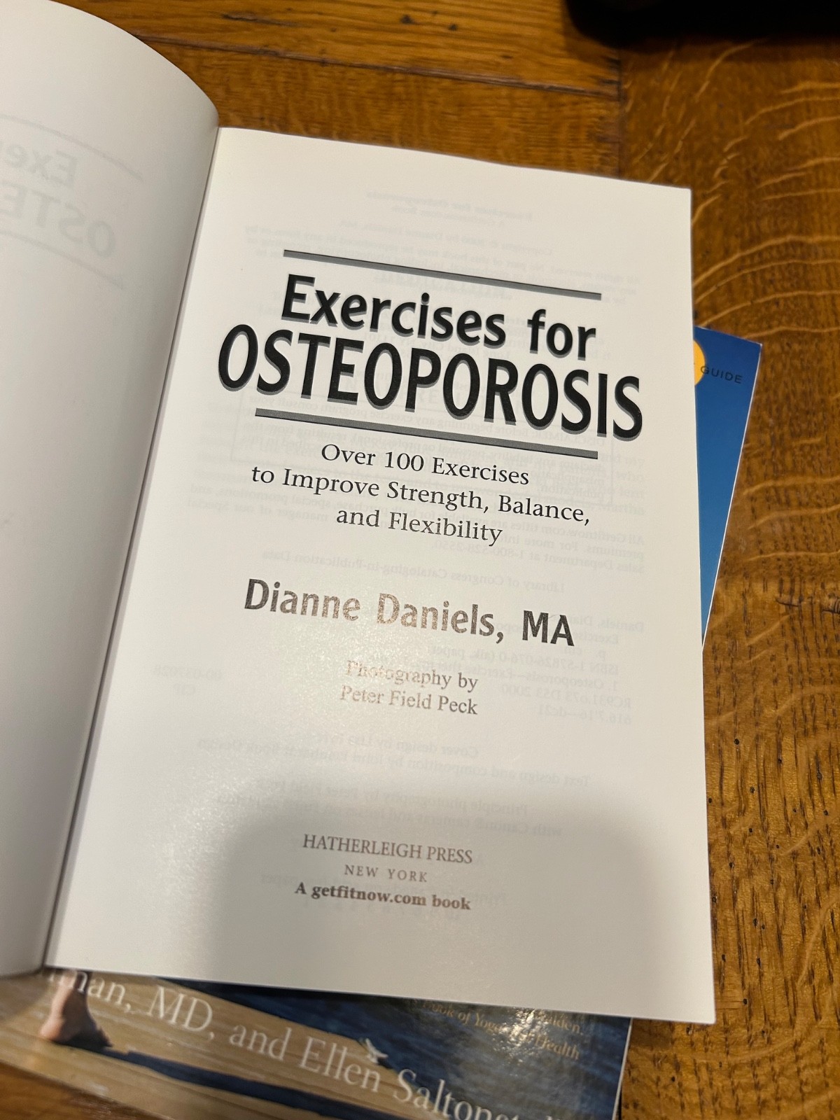 Yoga for Osteoporosis : The Complete Guide by Ellen Saltonstall and Loren…