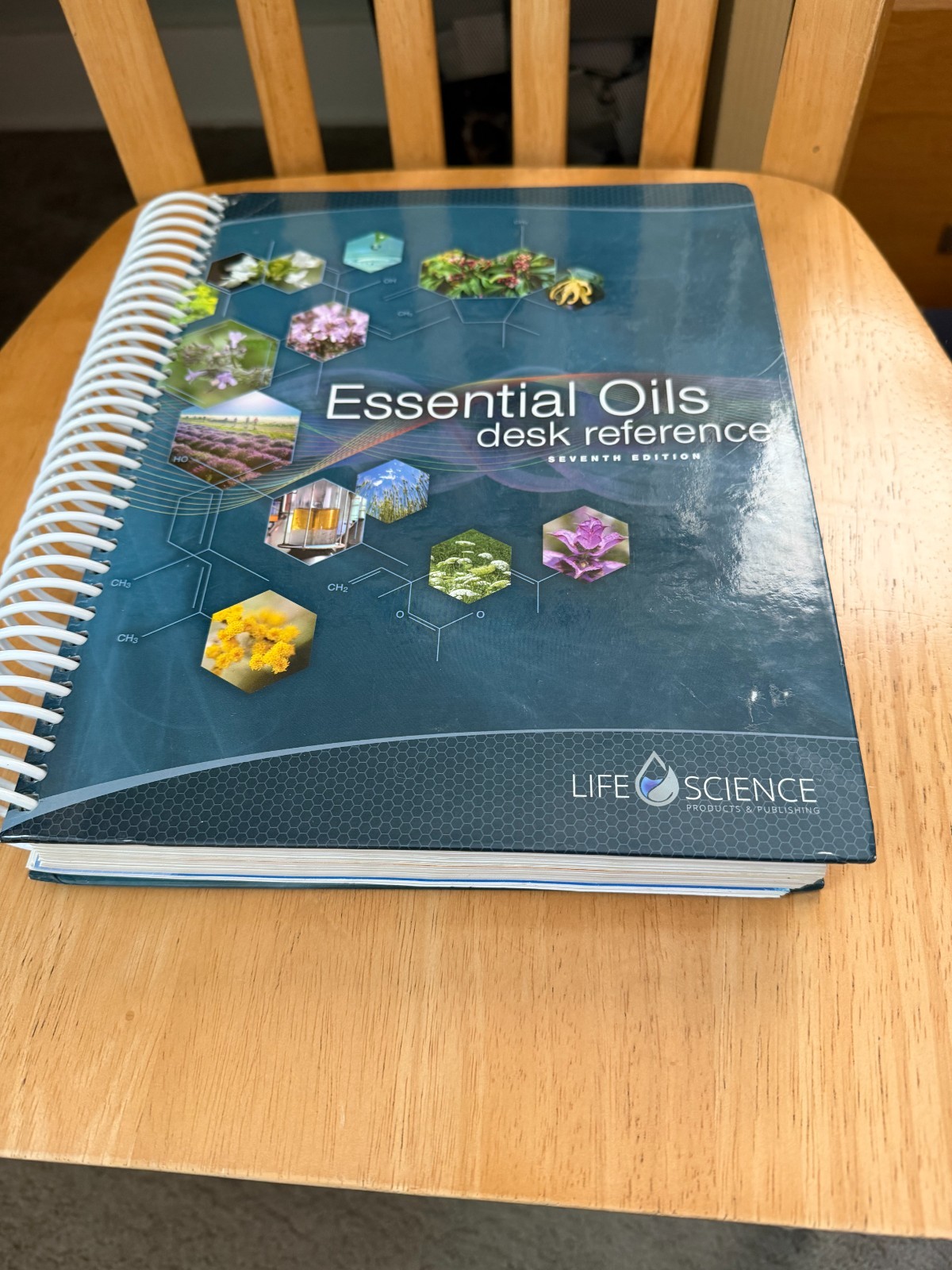Essential Oils Desk Reference 7th Edition by Life Science Publishers