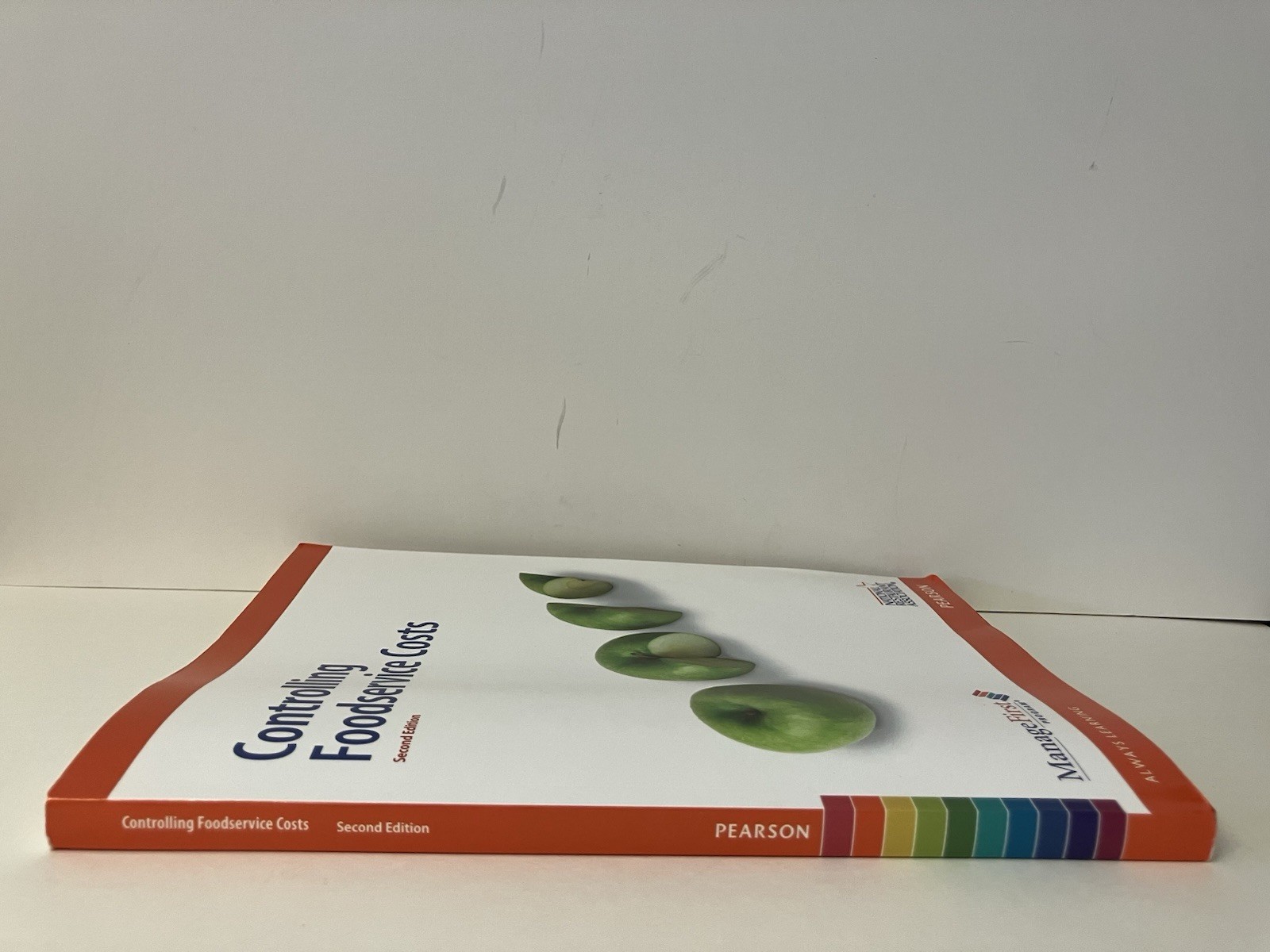 Controlling Foodservice Costs 2nd Edition 2013 Trade Paperback VERY GOOD