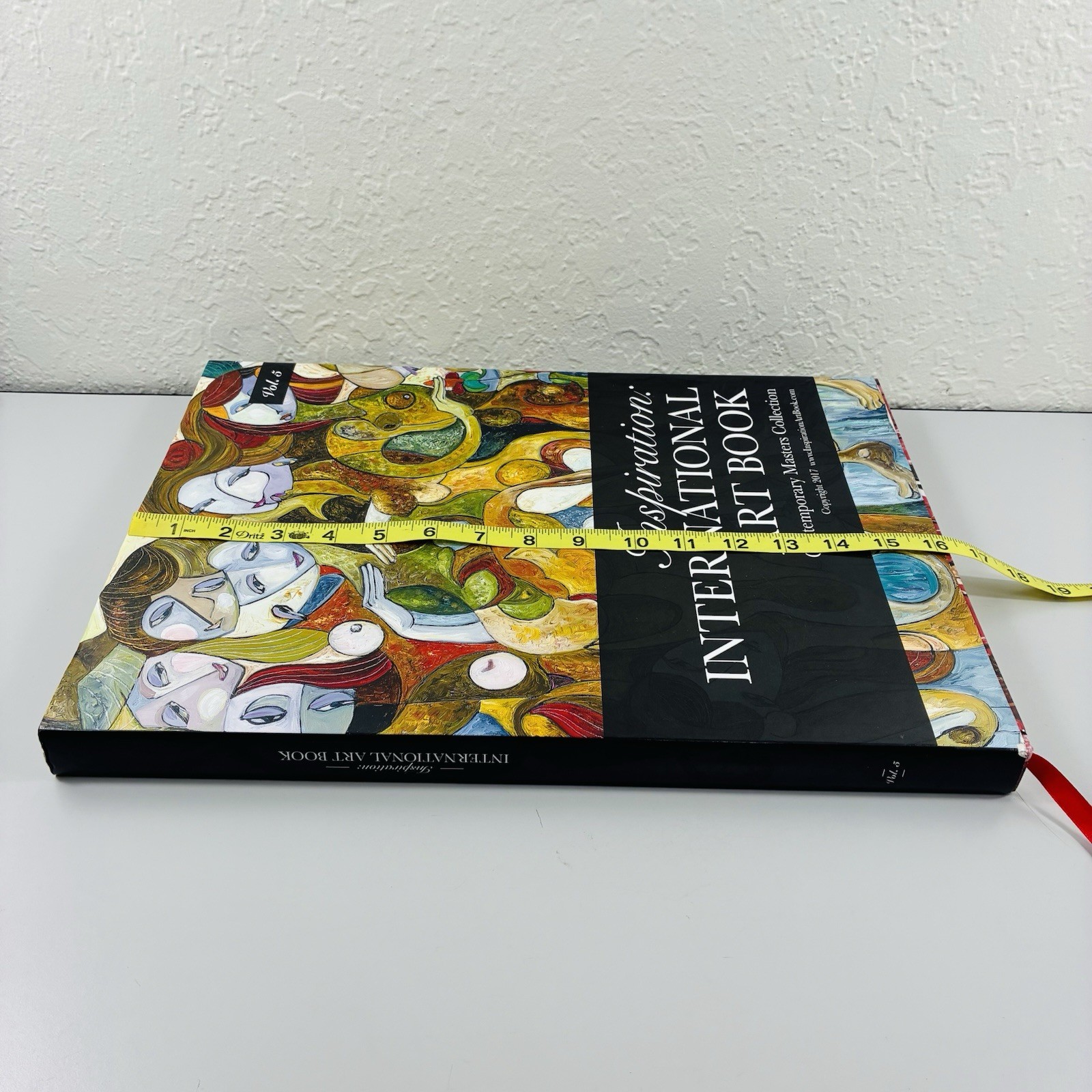 Inspiration International Art Book Contemporary Masters Volume 5 2017 Hardback