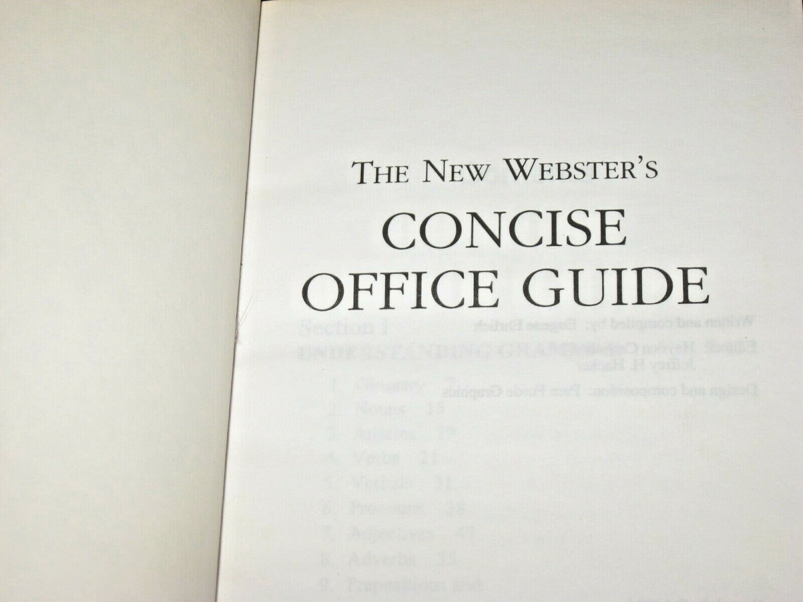 017172 46604 The New Webster’s Concise Office Guide Ehrlich, Eugene H 256 pages