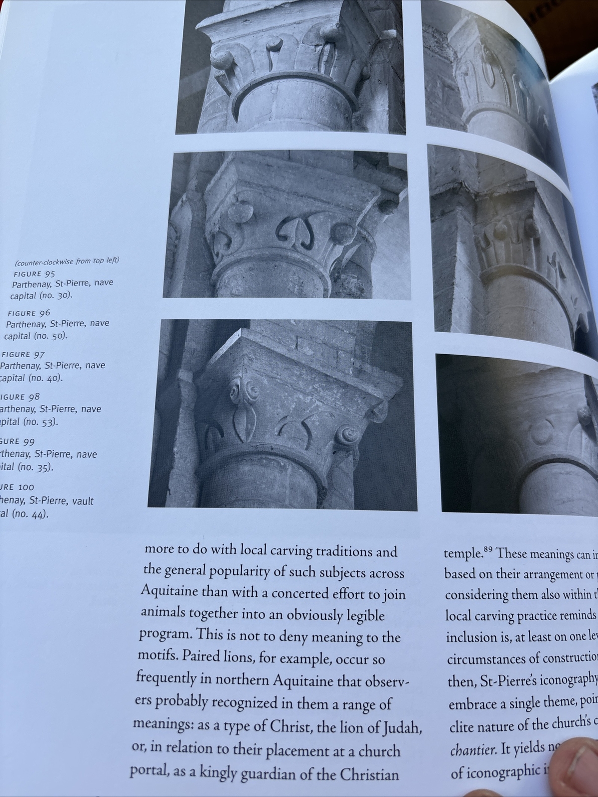 The Art Of Medieval Urbanism Parthenay In Romanesque Aquitaine Robert Maxwell