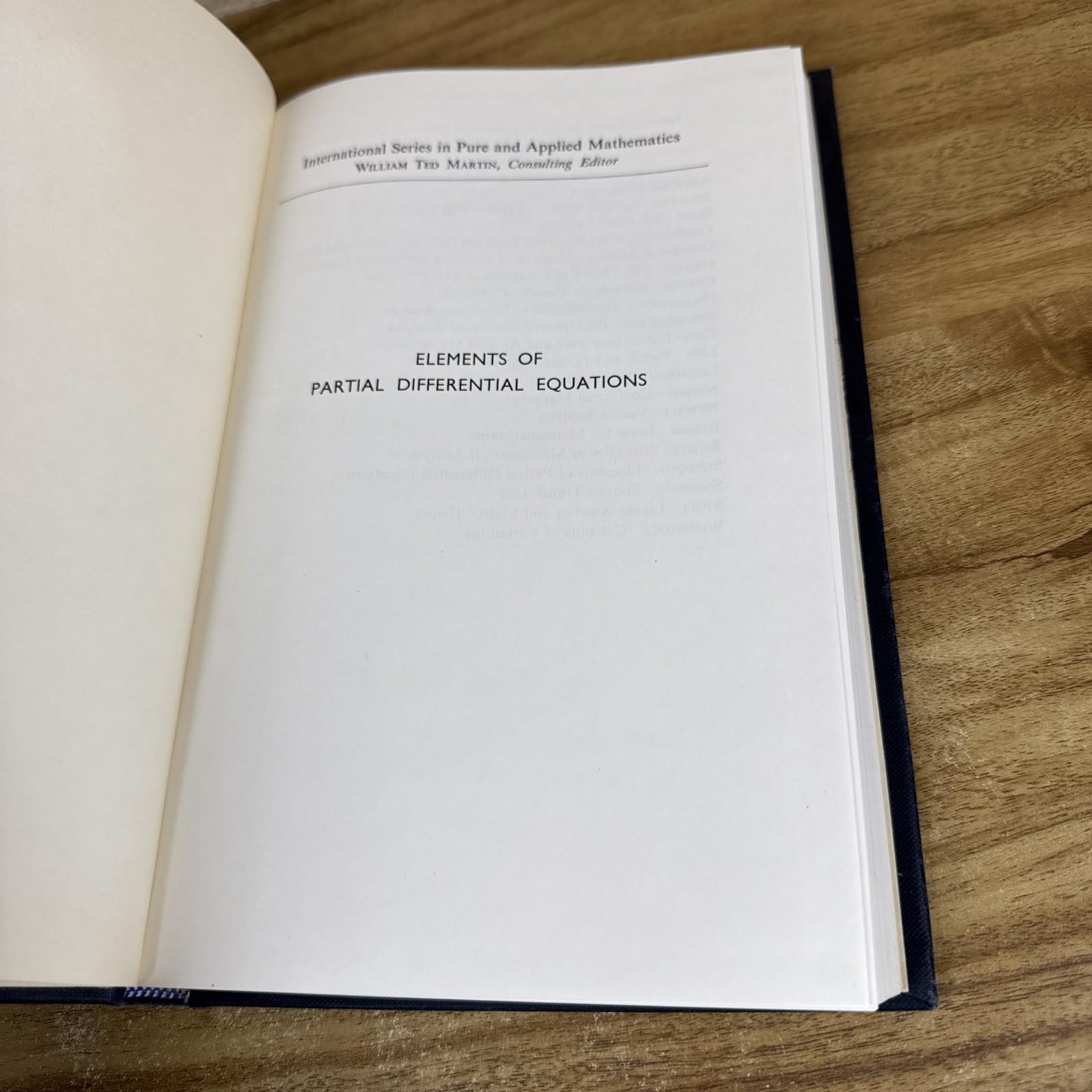 Elements Of Partial Differential Equations VTG 1957 HC Mathematics Calculus