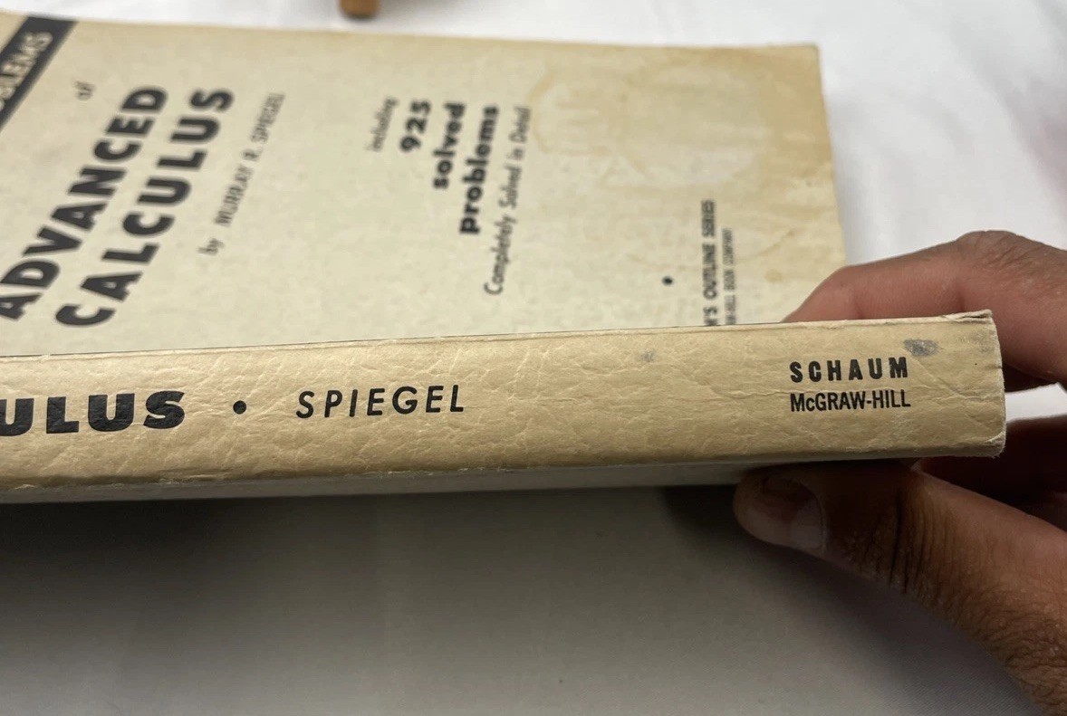 Vintage 1963 Schaum’s Theory & Problems of Advanced Calculus Murray R. Spiegel