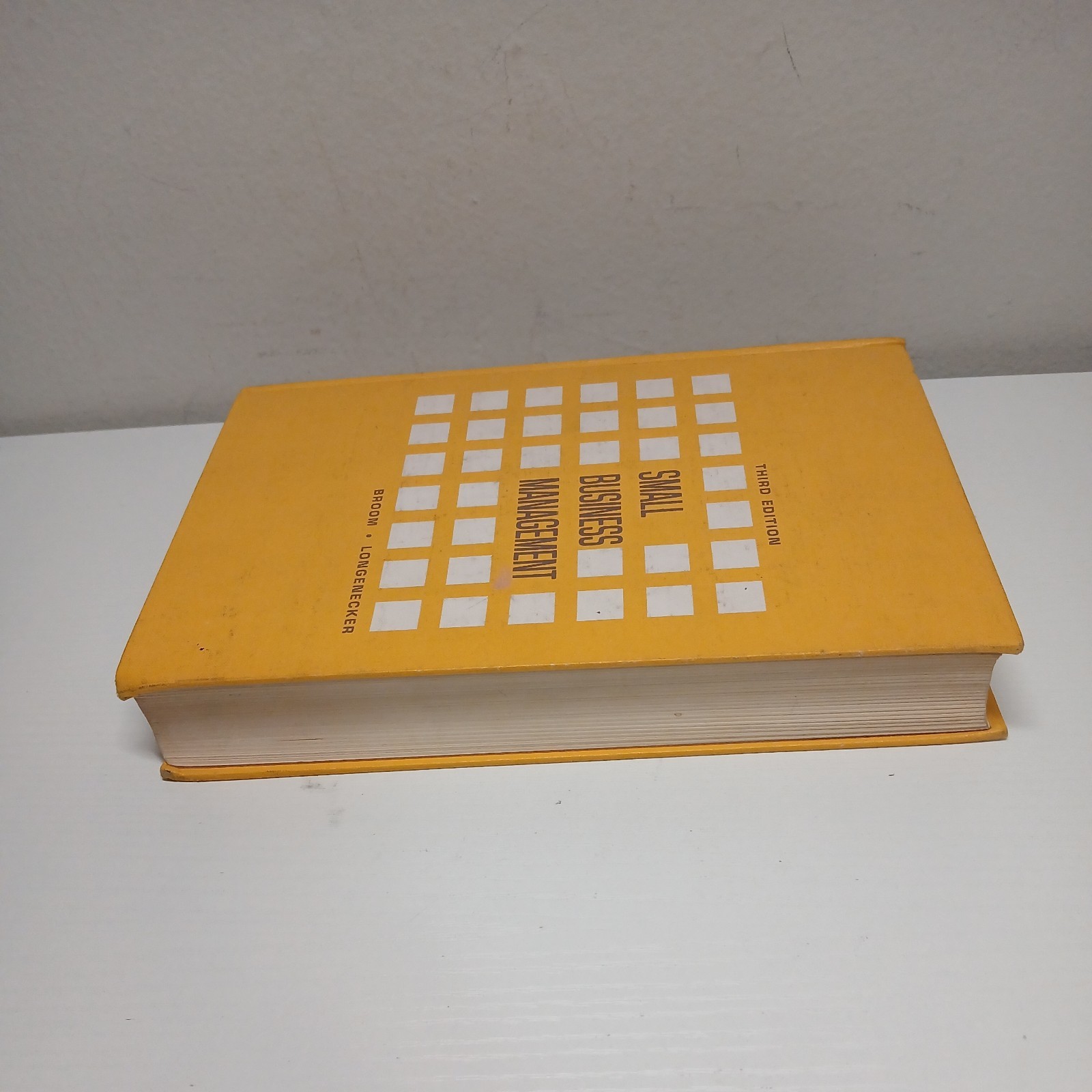 Small Business Management: – HC, by Longenecker – Very Good. 1971
