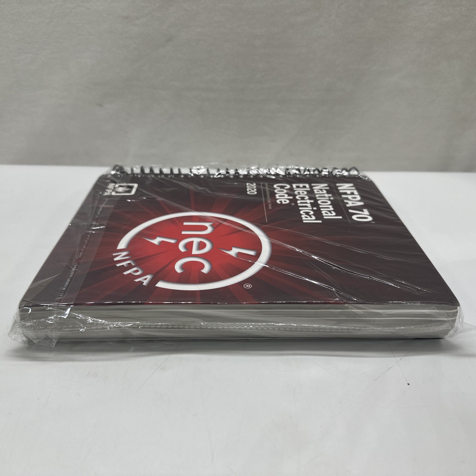 NFPA 70 National Electrical Code (NEC) 2020 Edition Spiral usa stock NEW