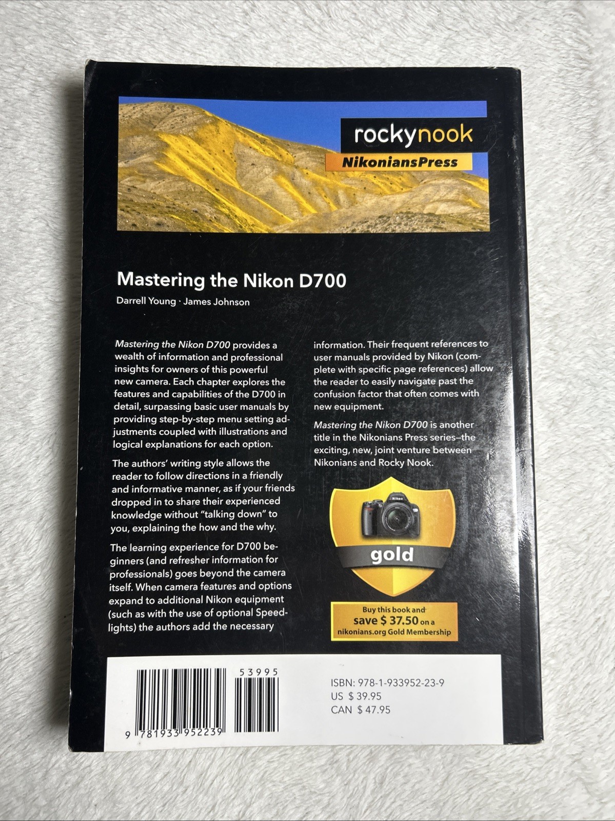 Mastering the Nikon D700 by Johnson, James GOOD Some creased pages