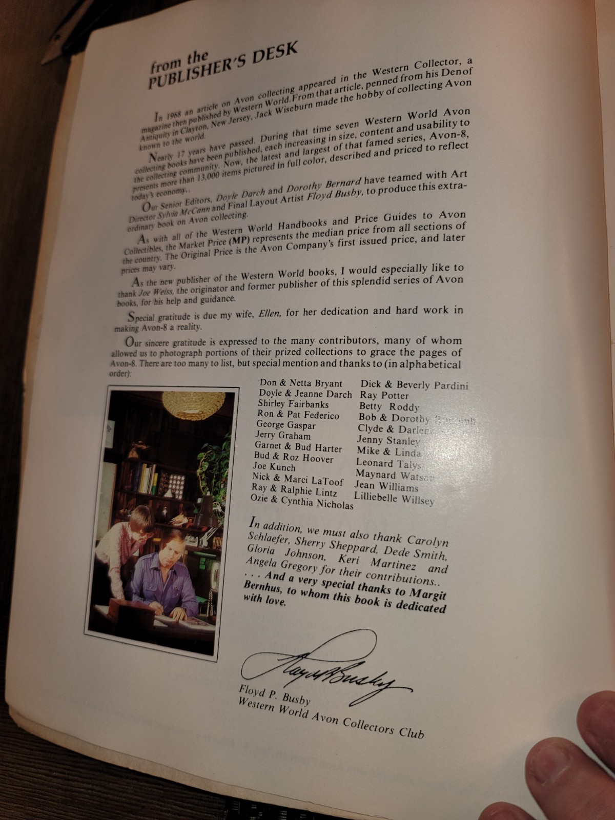 Avon 8 Western World Handbook Vintage 80’s Price Guide To Avon Collectibles Good