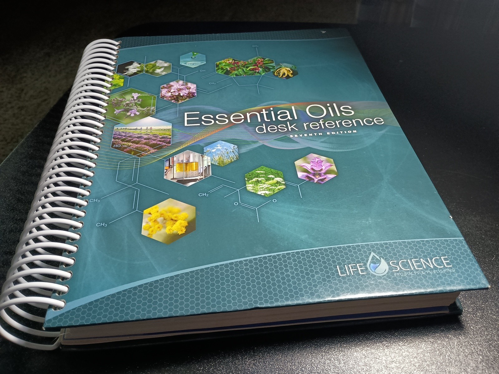 Essential Oils Desk Reference 7th Edition – Spiral-bound – GOOD