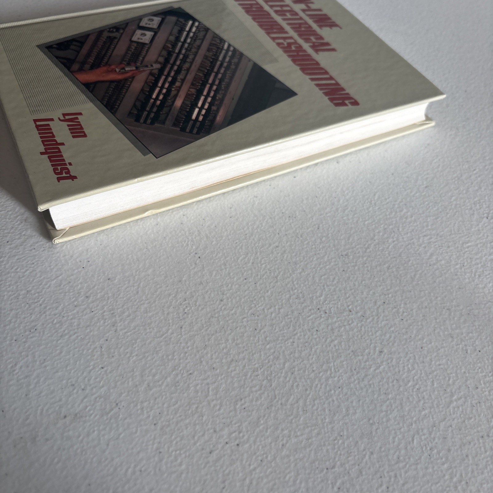 On-Line Electrical Troubleshooting Hardcover Lynn Lundquist 1989