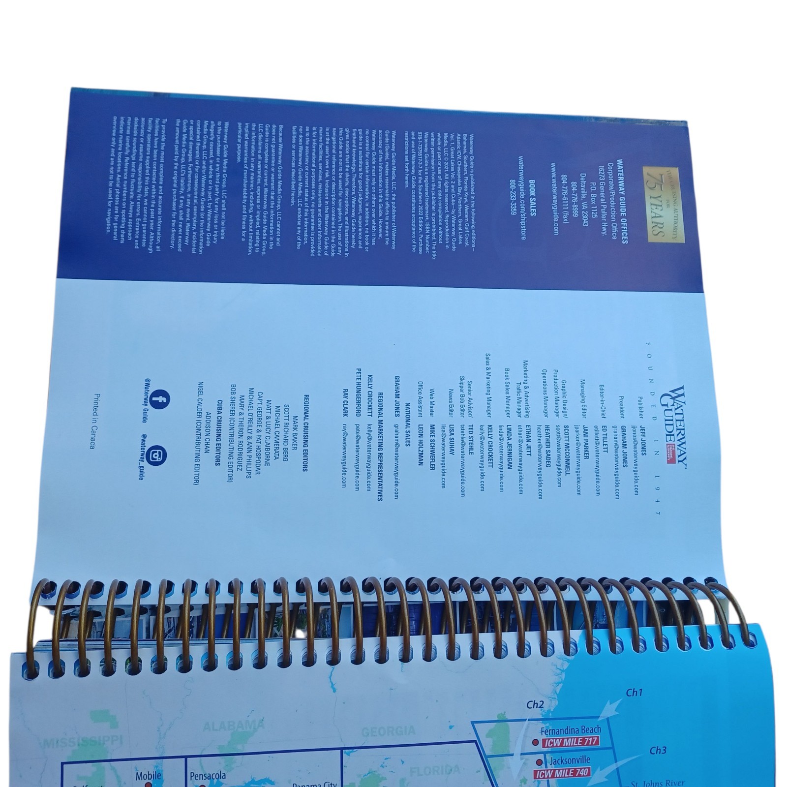 Waterway Guide Atlantic Icw 2022 – Spiral-bound, by Waterway Guide Media