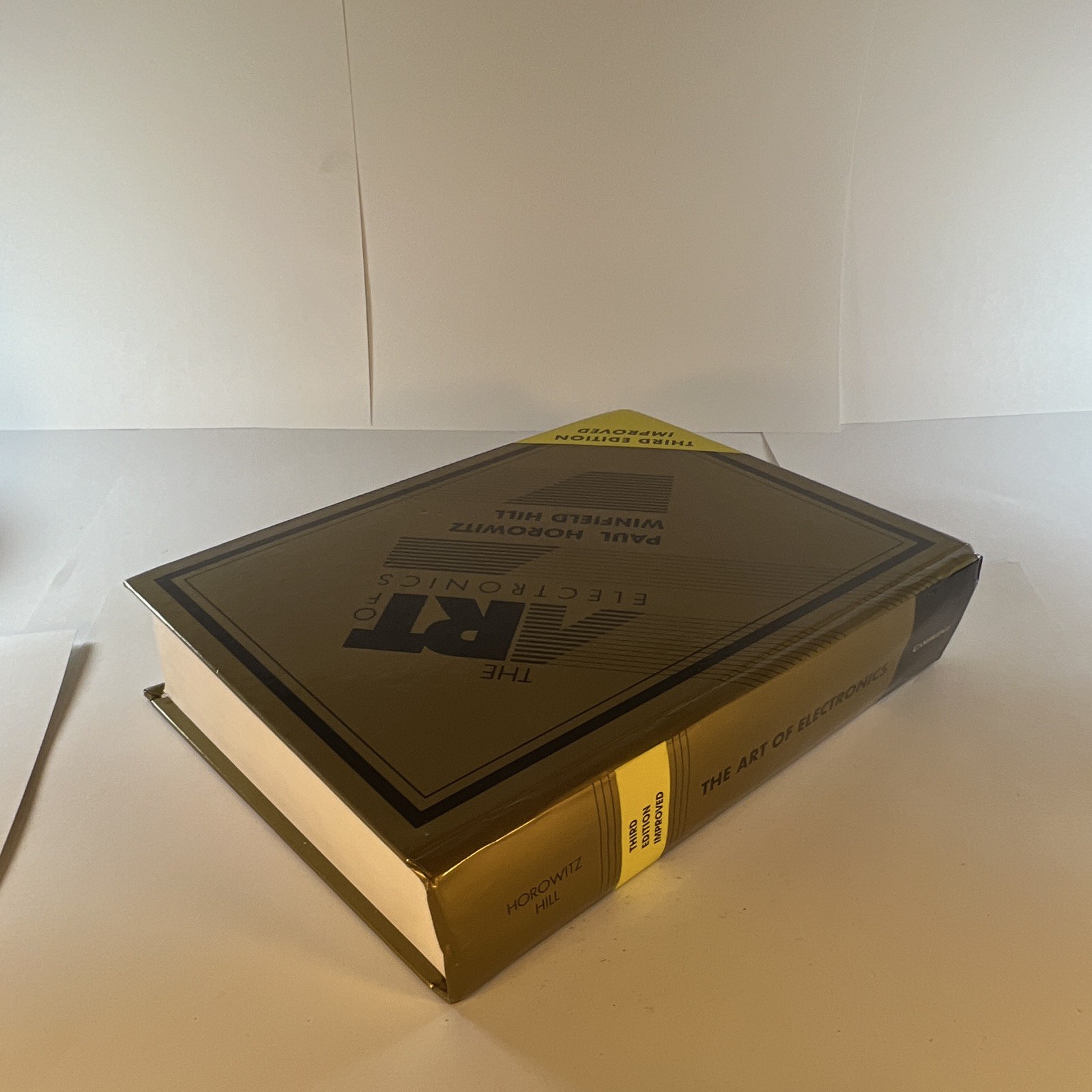 The Art of Electronics 3rd Ed Horowitz/Hill 2015 HC Cambridge Univ Press