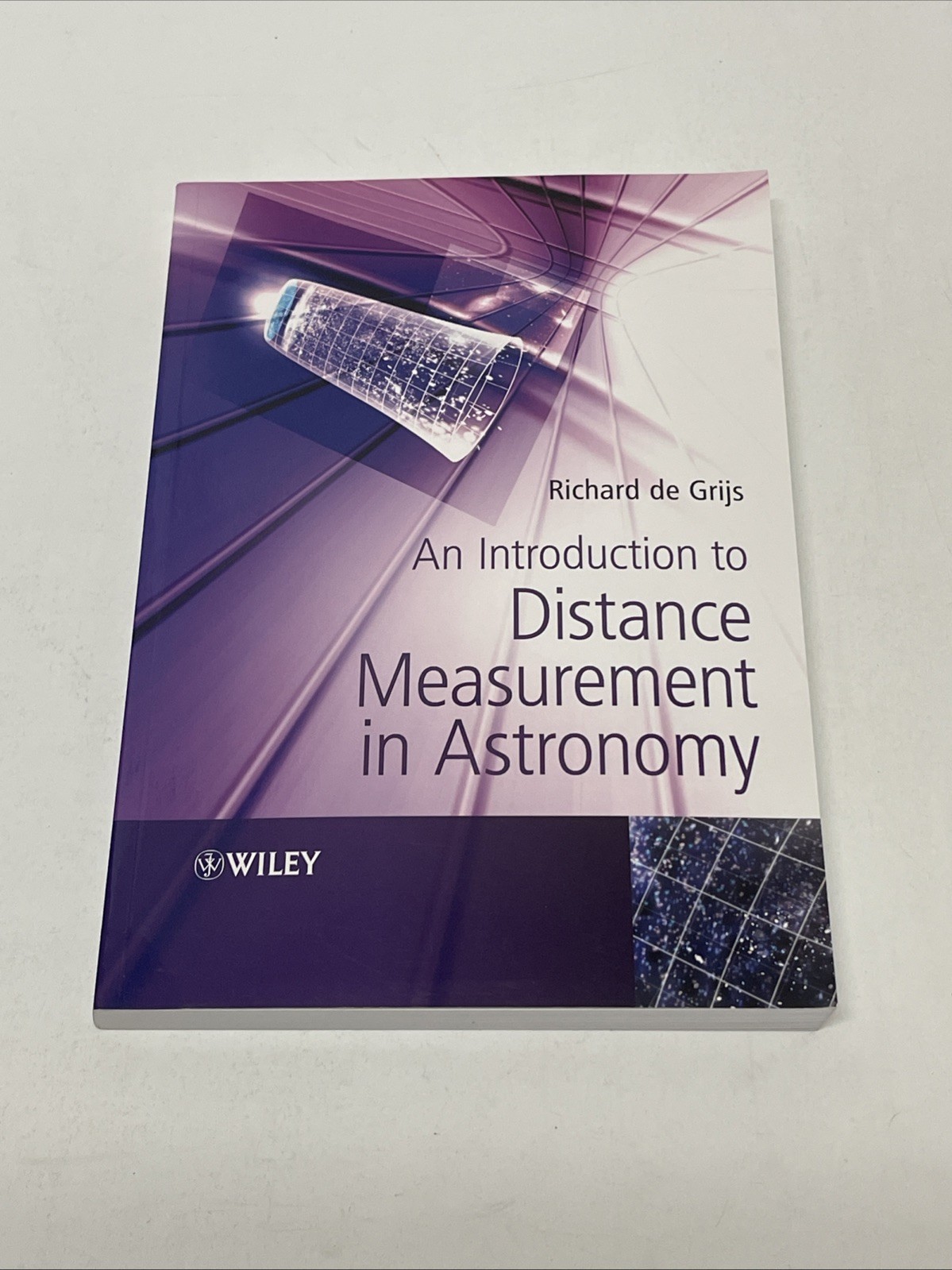 Introduction to Distance Measurement in Astronomy by Richard de Grijs (2011,…