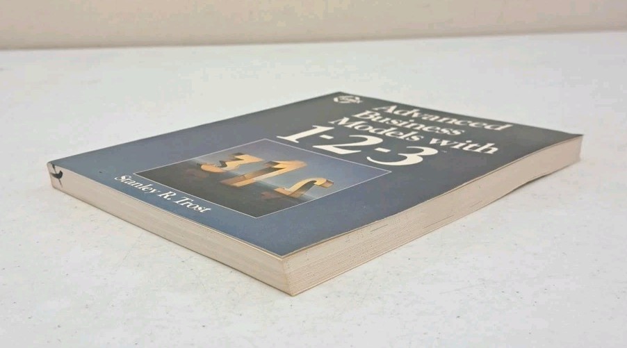 Advanced Business Models with 1-2-3 Sybex-Stanley Trost-1985-VTG-Database…