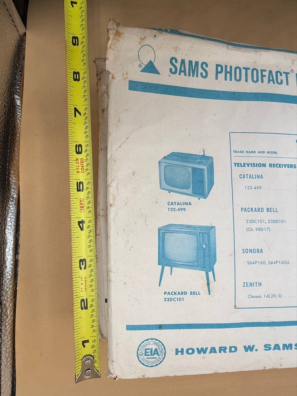 Lot of Vintage Howard W. Sams Photofact Folder Sets Mixed Numbers