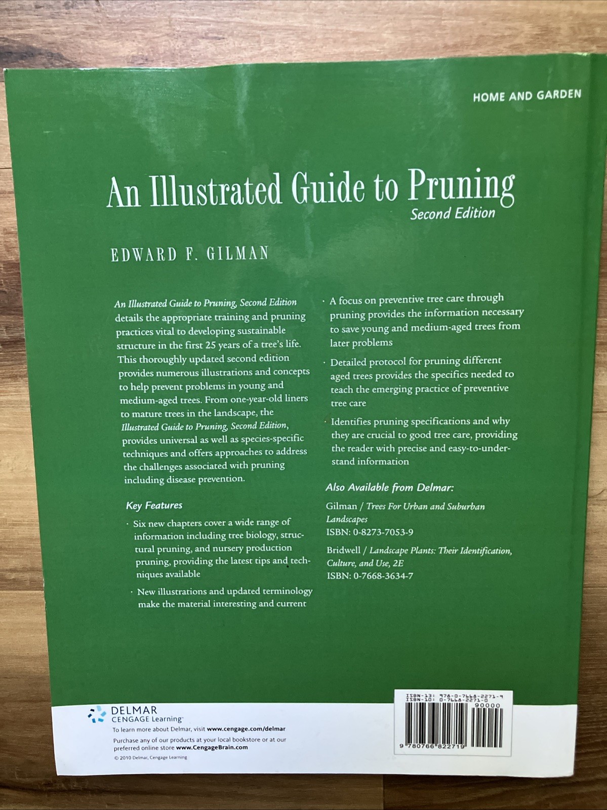 An Illustrated Guide to Pruning by Edward F. Gillman. Second edition