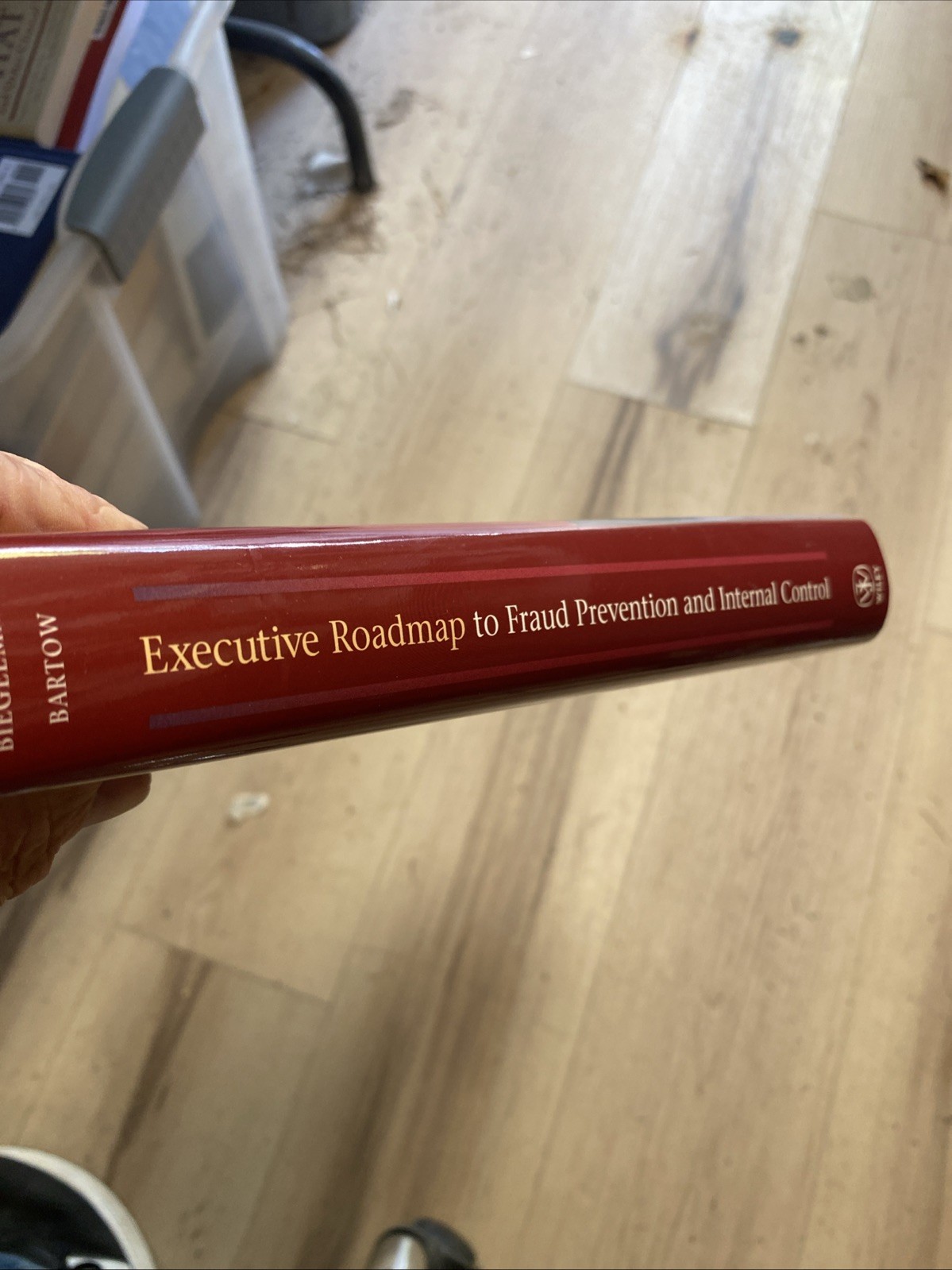 EXECUTIVE ROADMAP TO FRAUD PREVENTION AND INTERNAL Biegelman & Bartow Signed 2x