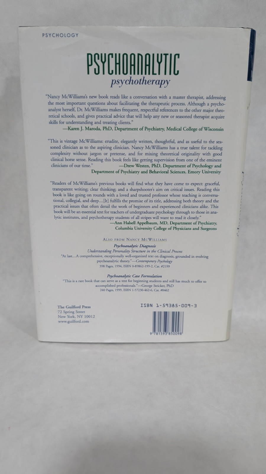Psychoanalytic Psychotherapy : A Practitioner’s Guide by Nancy McWilliams (2004,