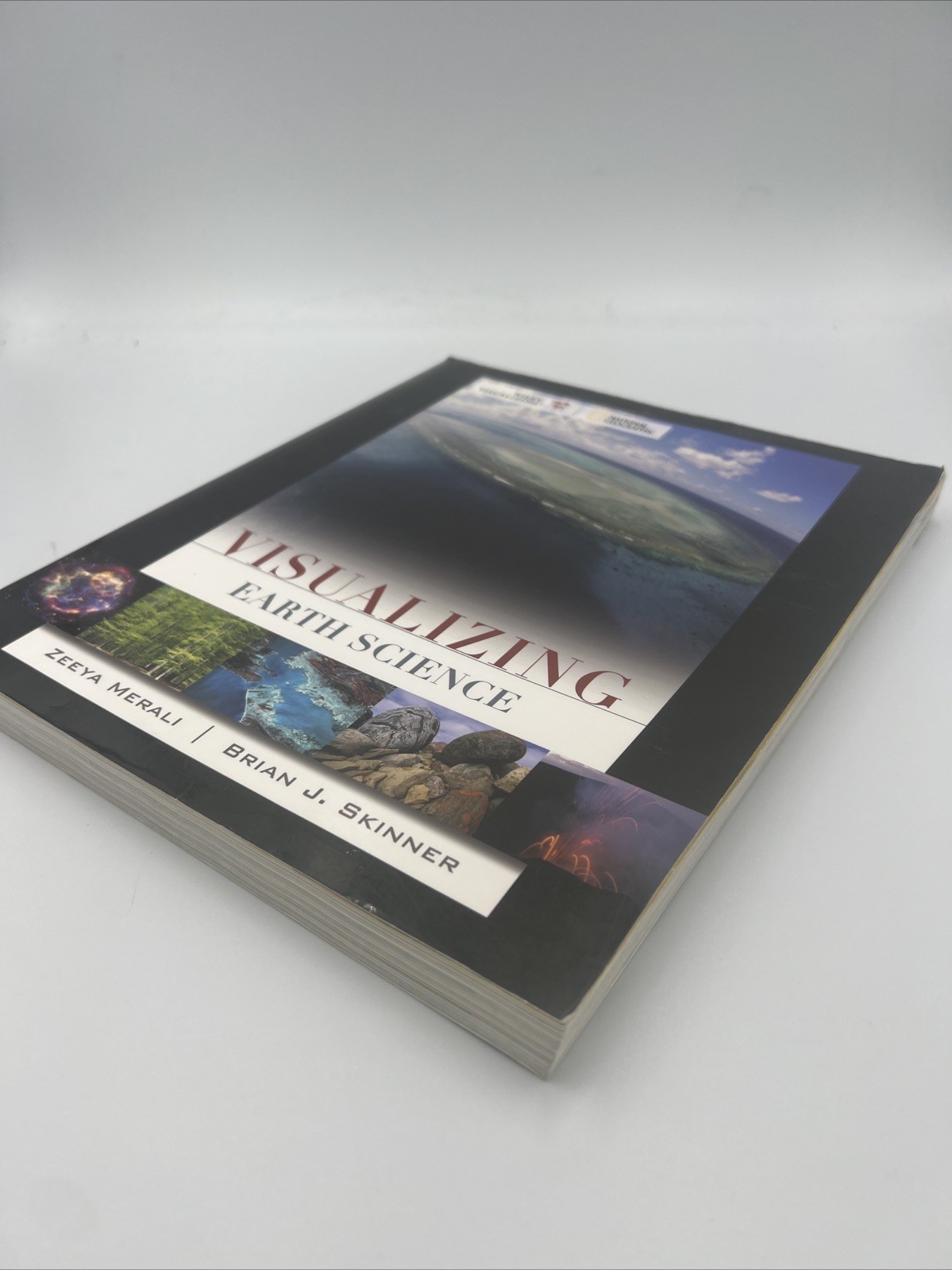 Visualizing Ser.: Visualizing Earth Science by Brian J. Skinner and Zeeya Merali