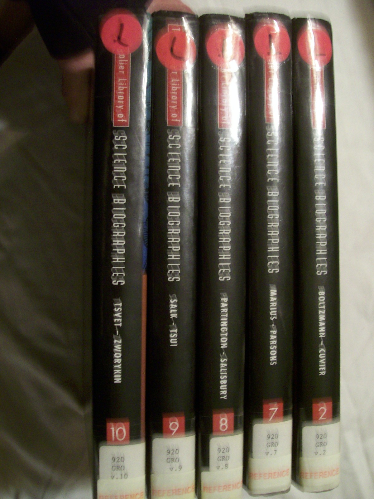 9 Set Grolier Library of Science Biographies Volume 1 – 3, 5 – 10 (Hardcovers)