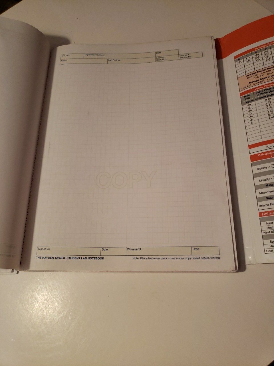 Student Lab Notebook: Chemistry by Hayden-McNeil – 100 Duplicate Sets UNMARKED