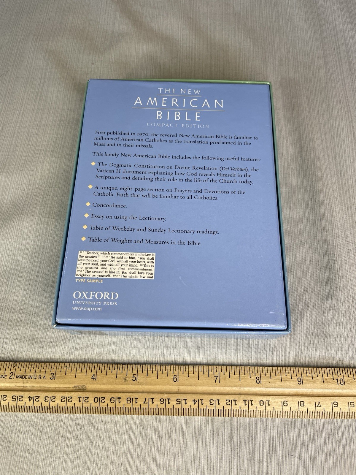 New American Bible Compact Edition Leatherette Black/Blue Oxford – **Very Good**