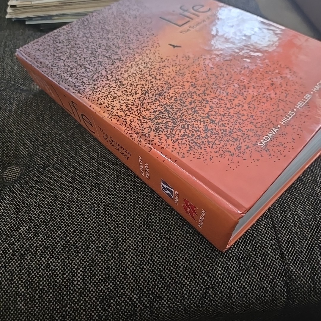 Life: The Science of Biology (hardcover)