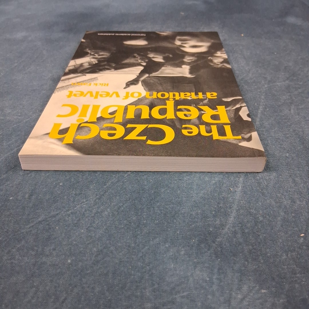 The Czech Republic Nation of Velvet | Fawn |Postcommunist History OOP EXCELLENT
