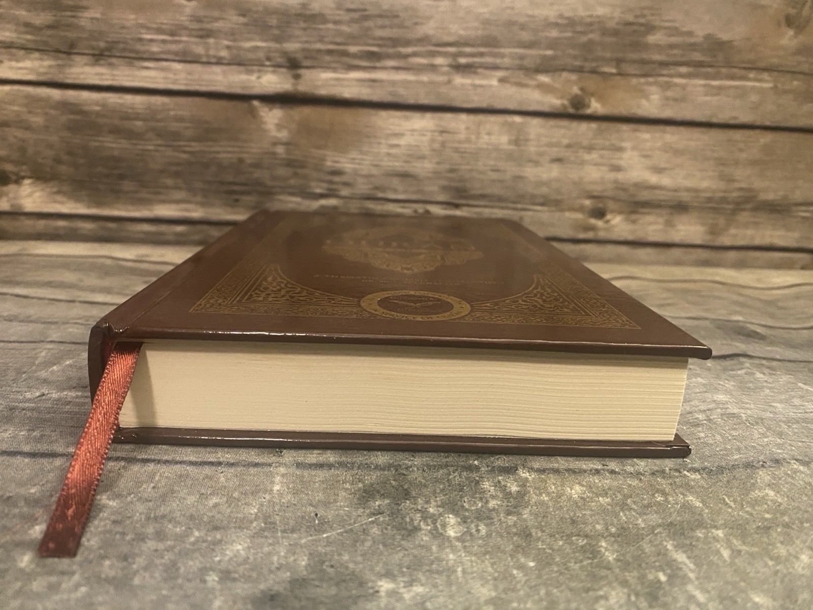 Clear Quran : A Thematic English Translation of the Message of the Final…