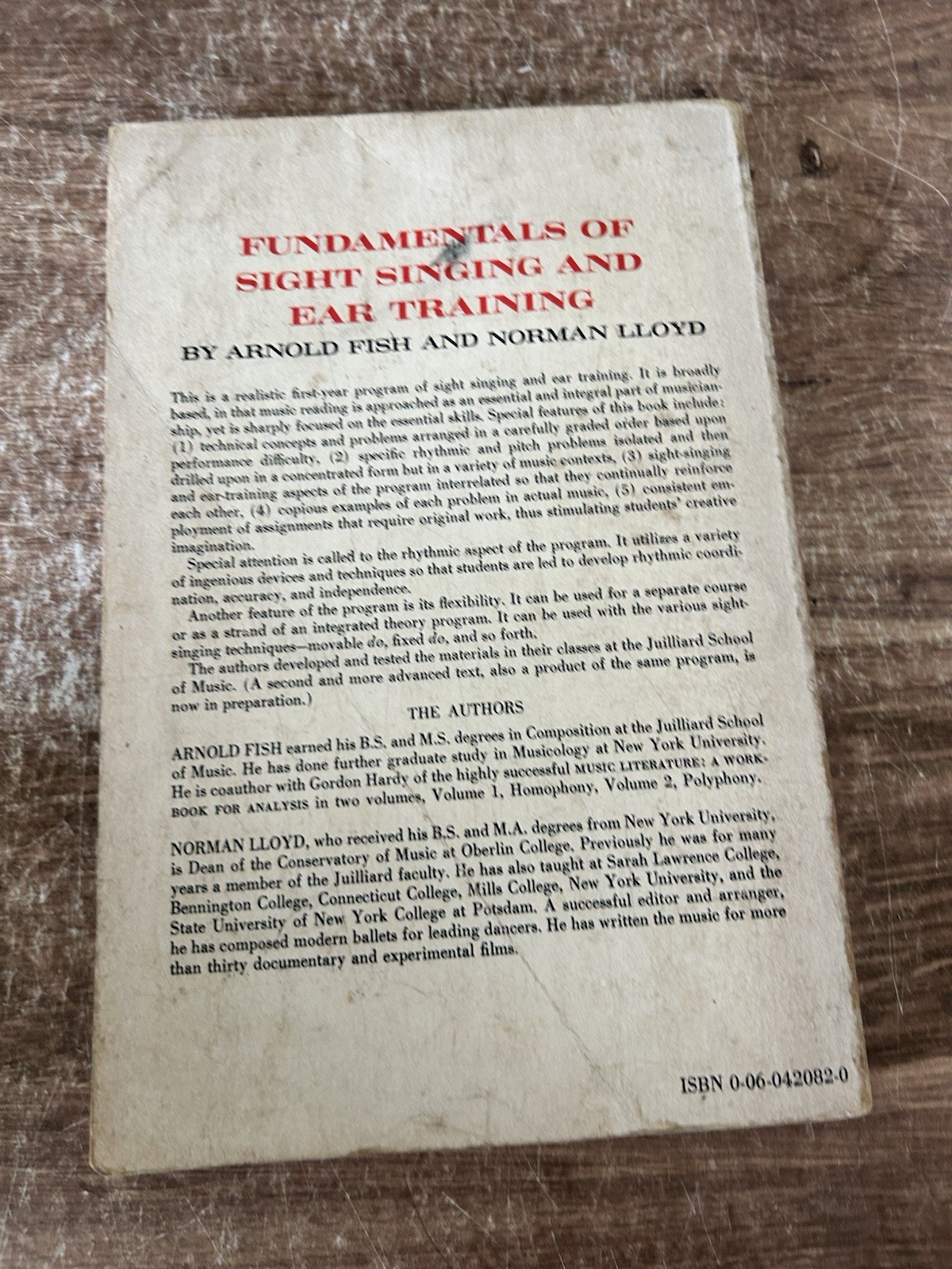 Fundamentals of Sight Singing and Ear – Paperback, by Fish Arnold – Good