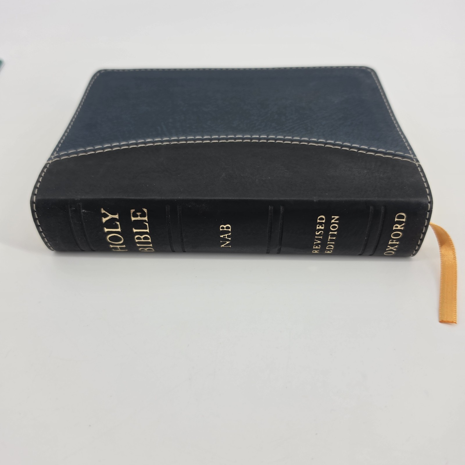 New American Bible NABRE Oxford University Press Two-Tone Blue Black 412 Good