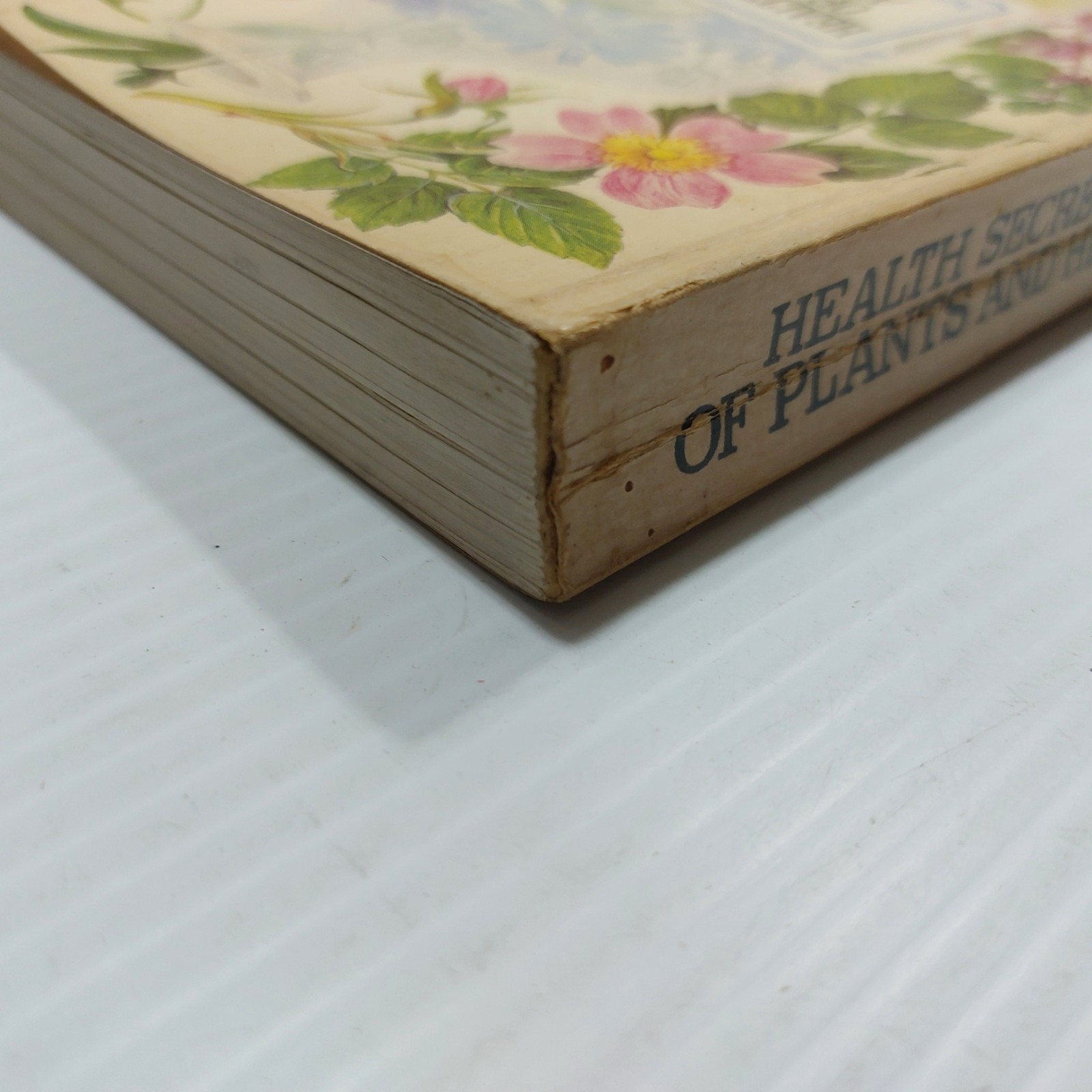 Health Secrets of Plants and Herbs Maurice Messegue 1st First US edition PB