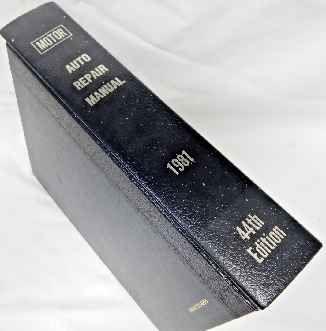 Motor Auto Repair Manual 1982 Large Hardback Cover Car Service Book Maintenance