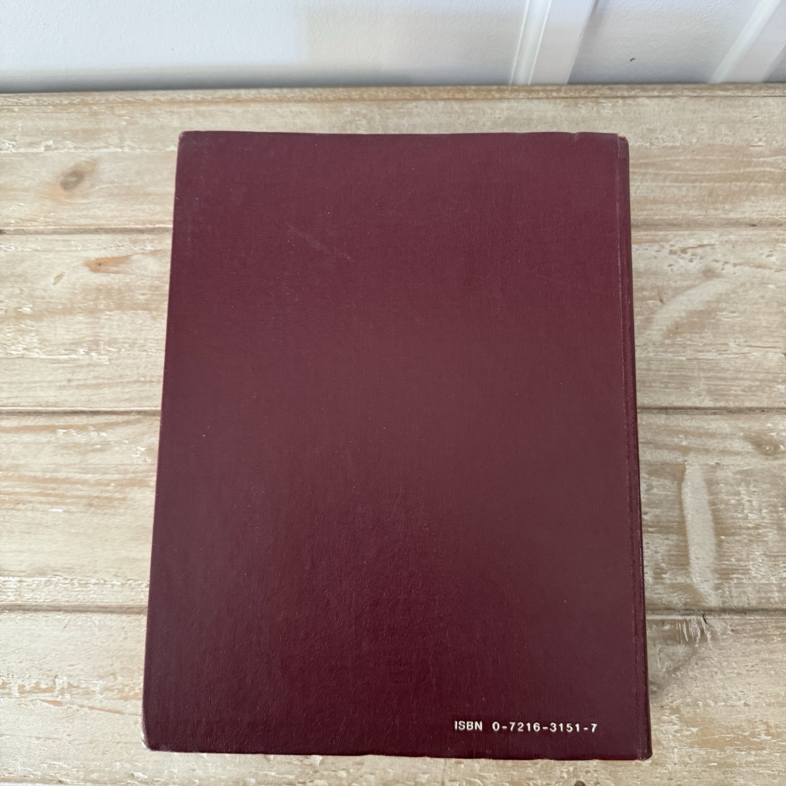 Dorland’s Illustrated Medical Dictionary 26th Edition Leatherette Binding 1981