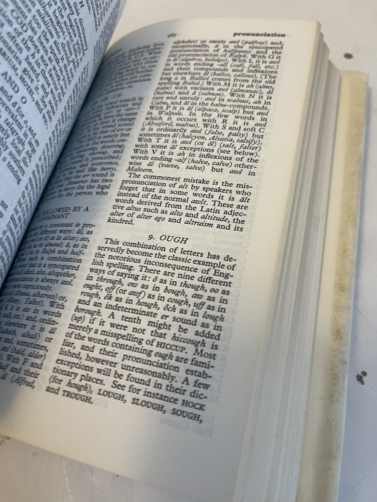 Dictionary of Modern English Usage by H. W. Fowler (1987, Hardcover Dust Jacket)