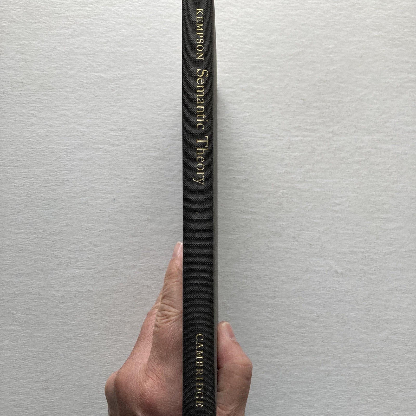 Vintage Semantic Theory Ruth M Kempson Cambridge Black HC Linguistics Textbook