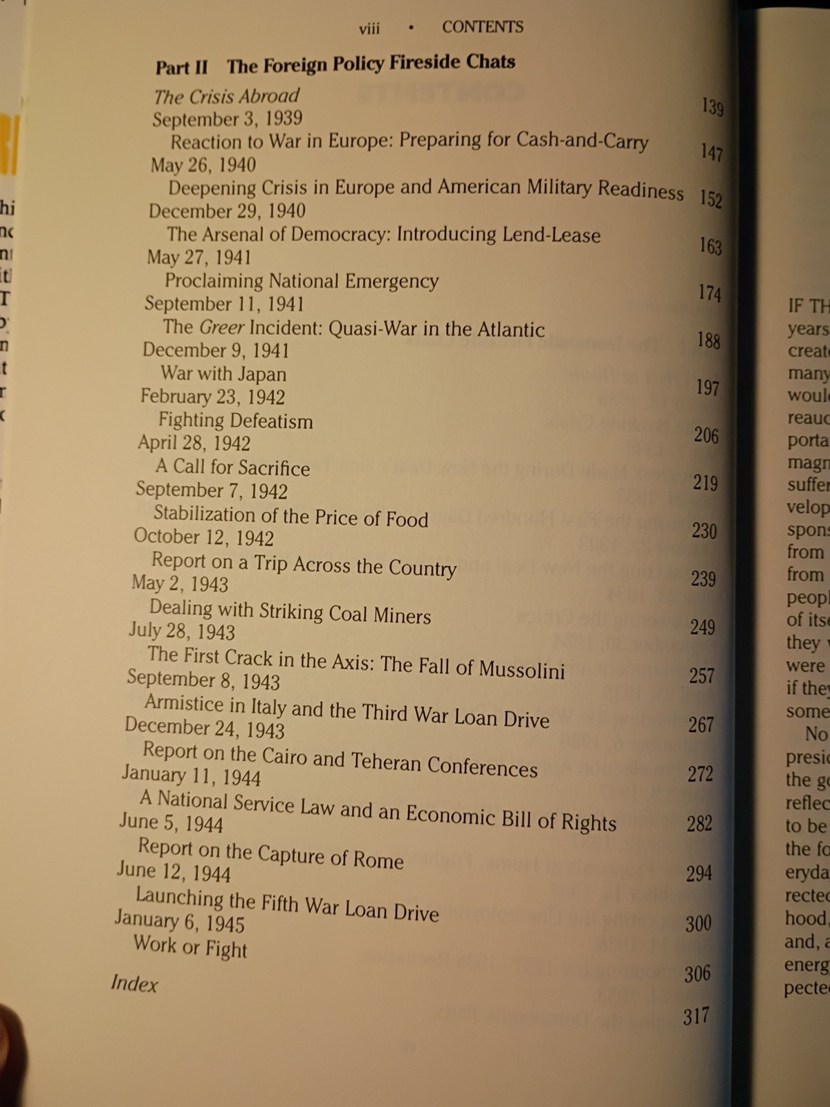 FDR’S FIRESIDE CHATS By Russell D. Buhite & David W. Levy 1992