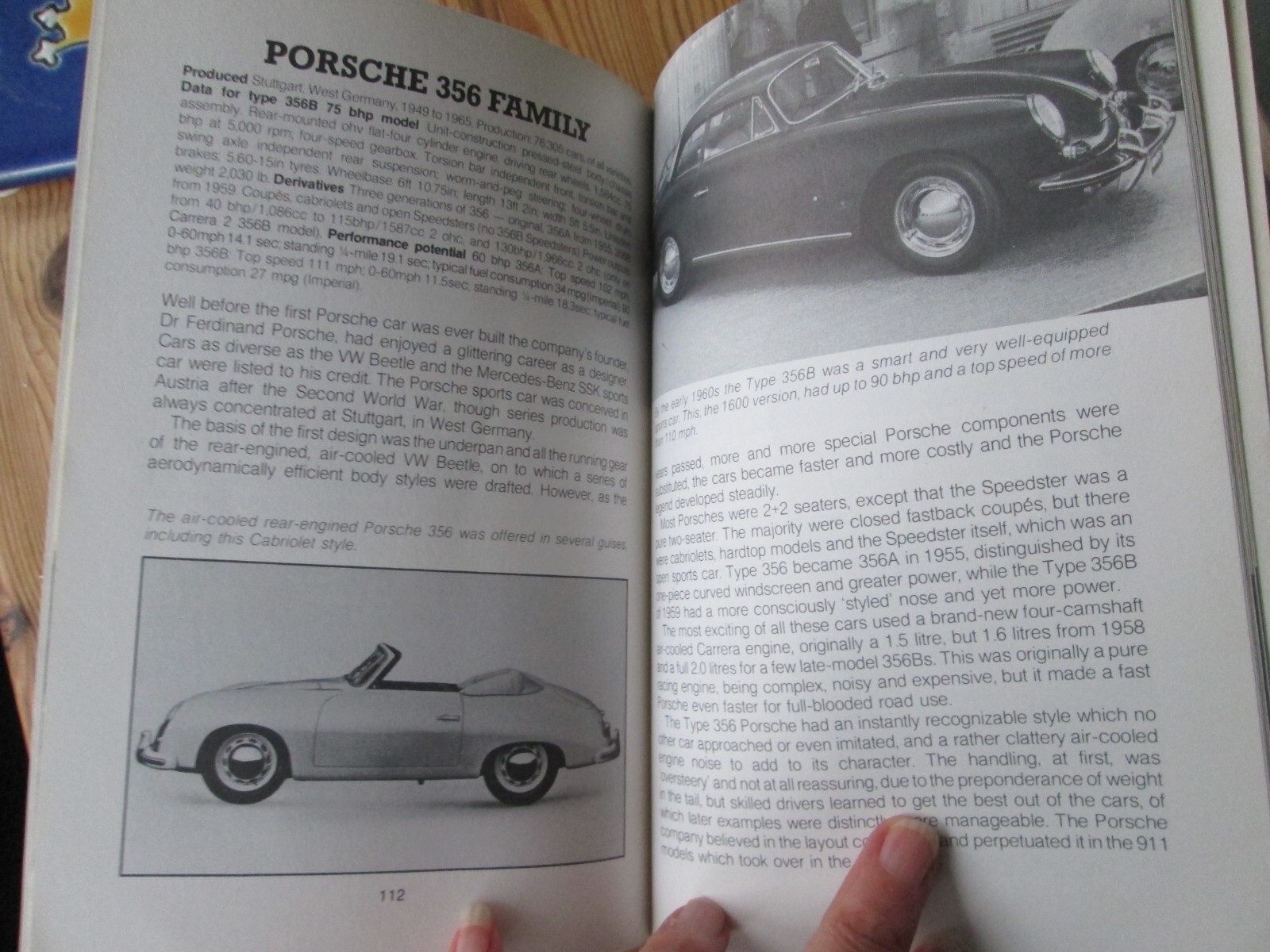 Classic Sports Cars (PBK),Graham Robson