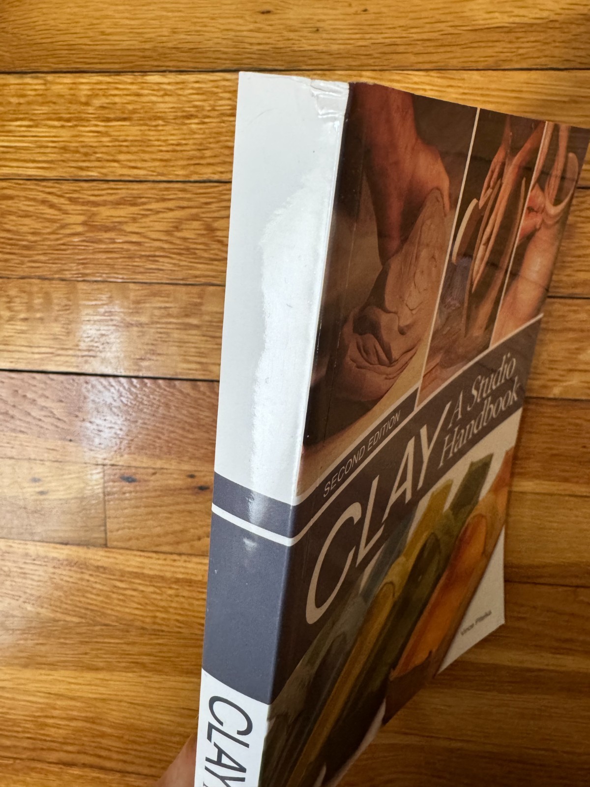 CLAY A STUDIO HANDBOOK By Vince Pitelka **BRAND NEW**