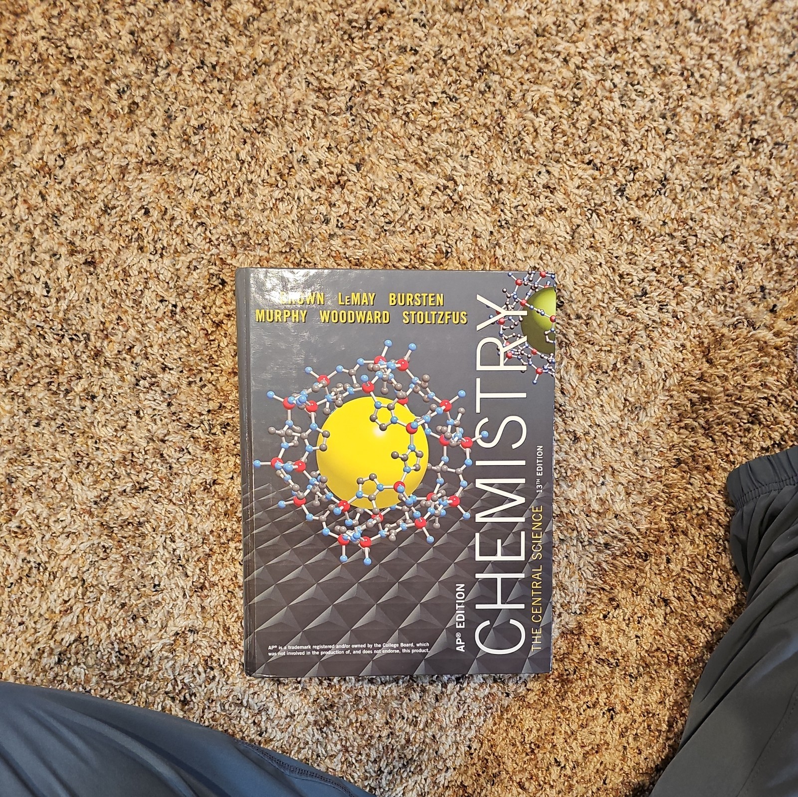 Chemistry – The Central Science – AP – Hardcover, by Jr.; Bruce E. – Good