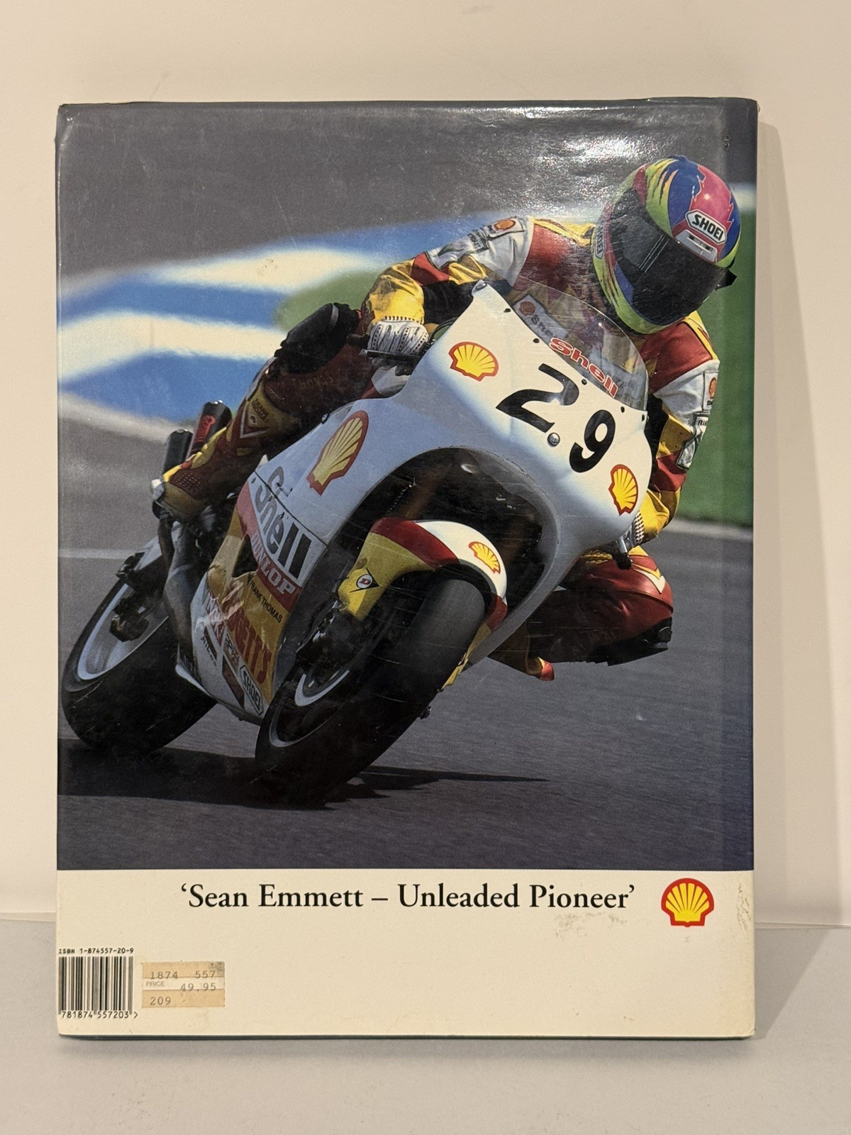 Motocourse. Leading Grand Prix Annual 1993/94 champion Kevin Schwantz