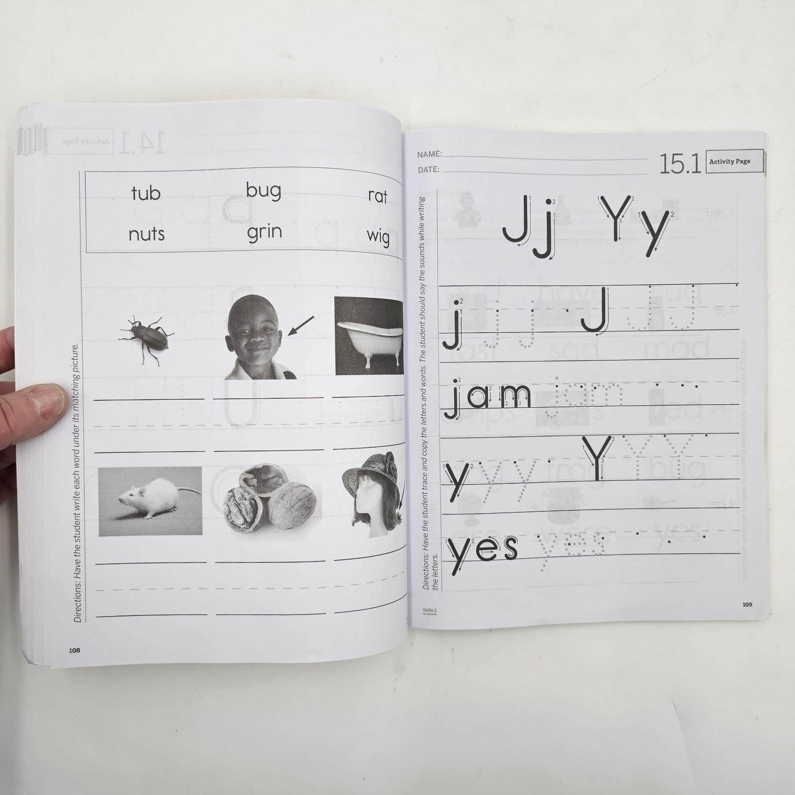 UNMARKED PAGES Amplify CKLA Grade 1 Skills 1 Activity Book | Phonics Workbook VG