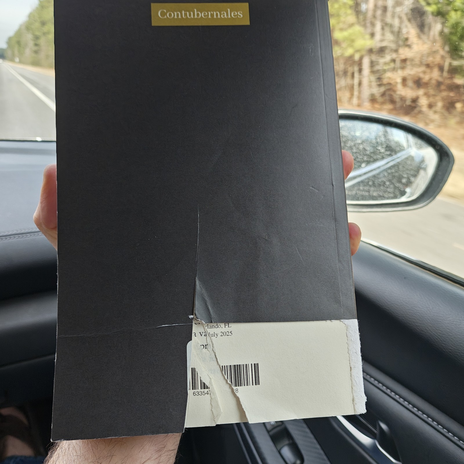 IN LATIN The Confessions: Saint Augustine 2023 9781961822054 Damaged Back Cover