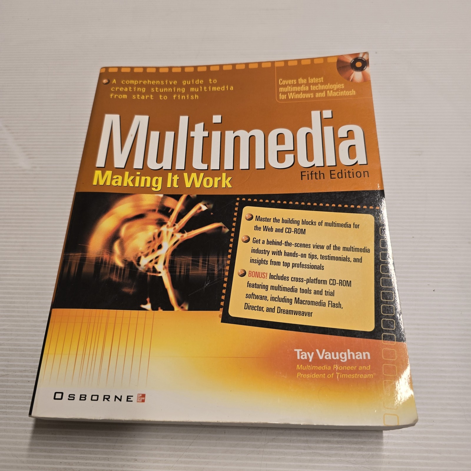 Multimedia Making It Work Fifth Edition Tay Vaughan Osborne/McGraw-Hill CD-ROM