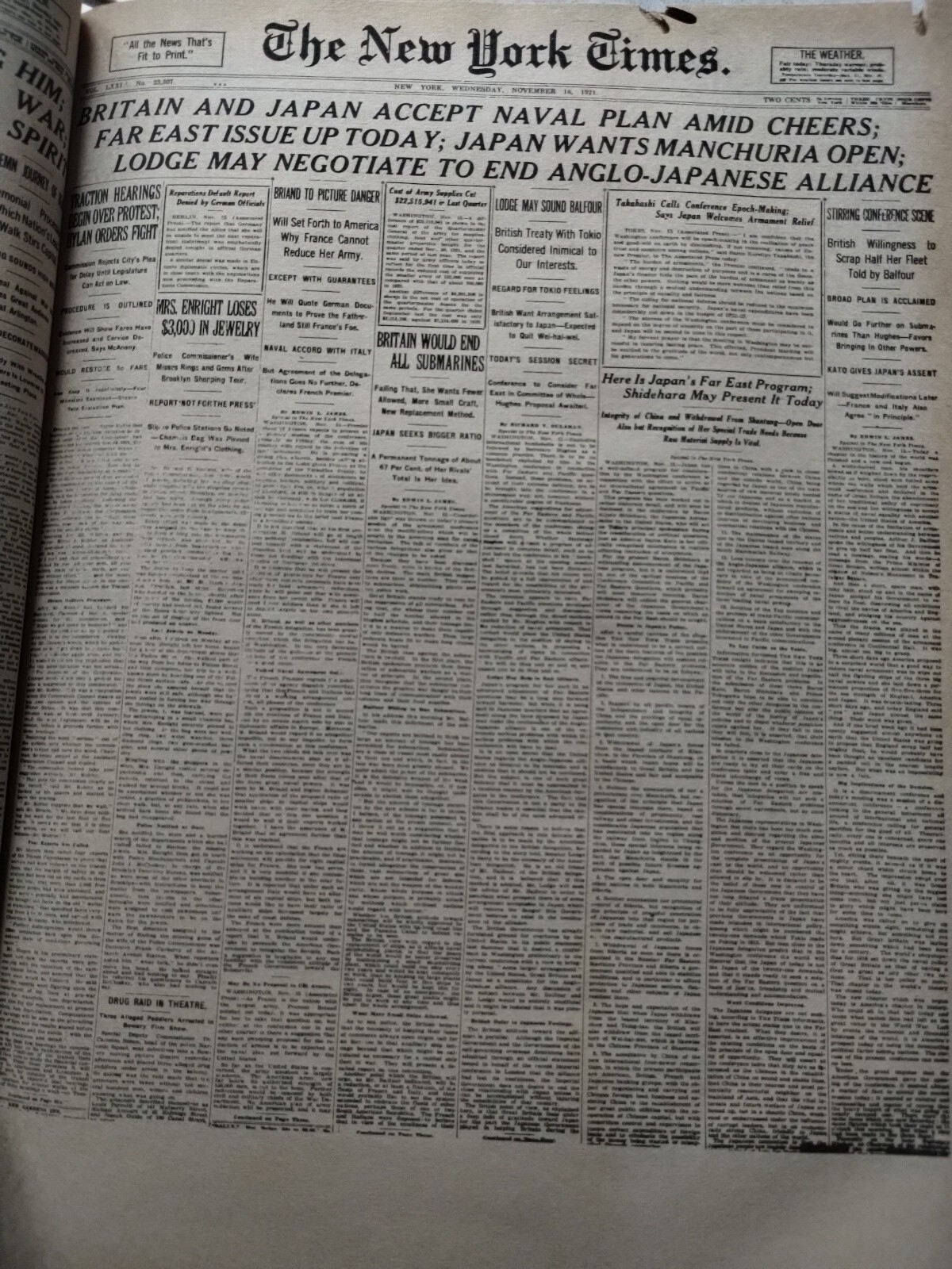 THE NEW YORK TIMES PAGE ONE Major Events 1920-1983 292 pages Hard Back 15.5X11.5