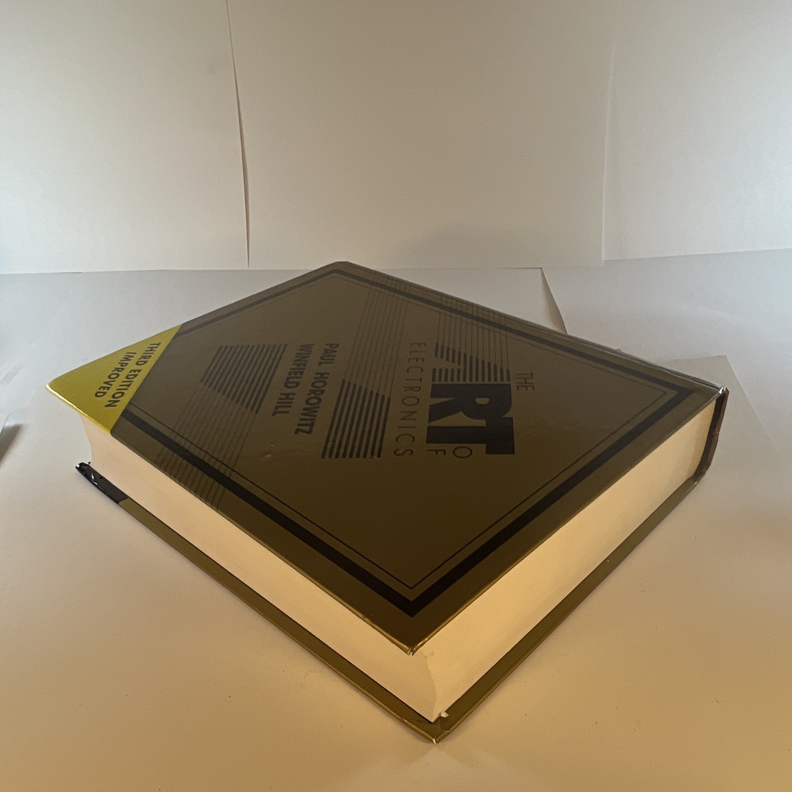 The Art of Electronics 3rd Ed Horowitz/Hill 2015 HC Cambridge Univ Press