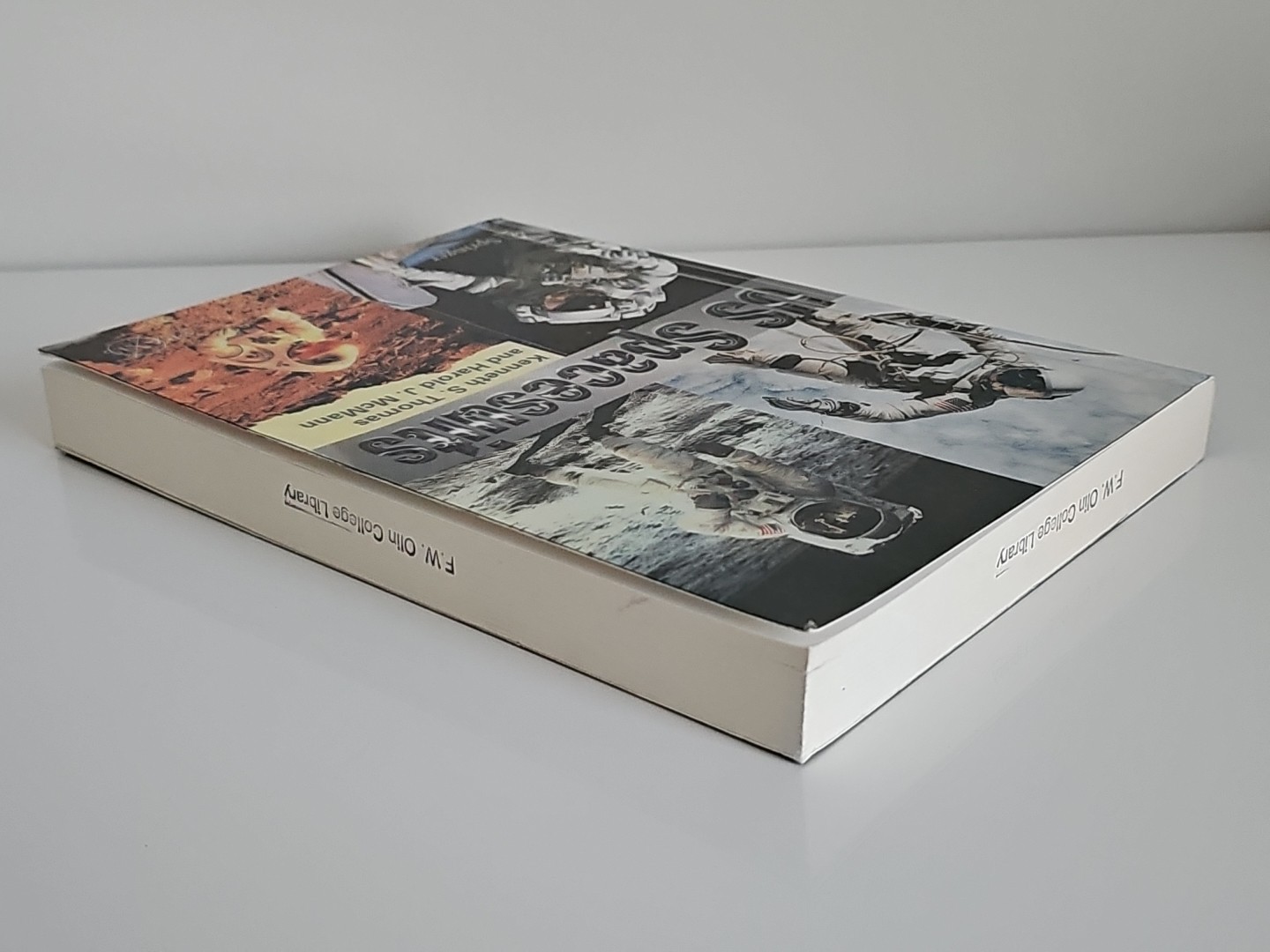 U. S. Spacesuits Springer Praxis Books by Kenneth Thomas