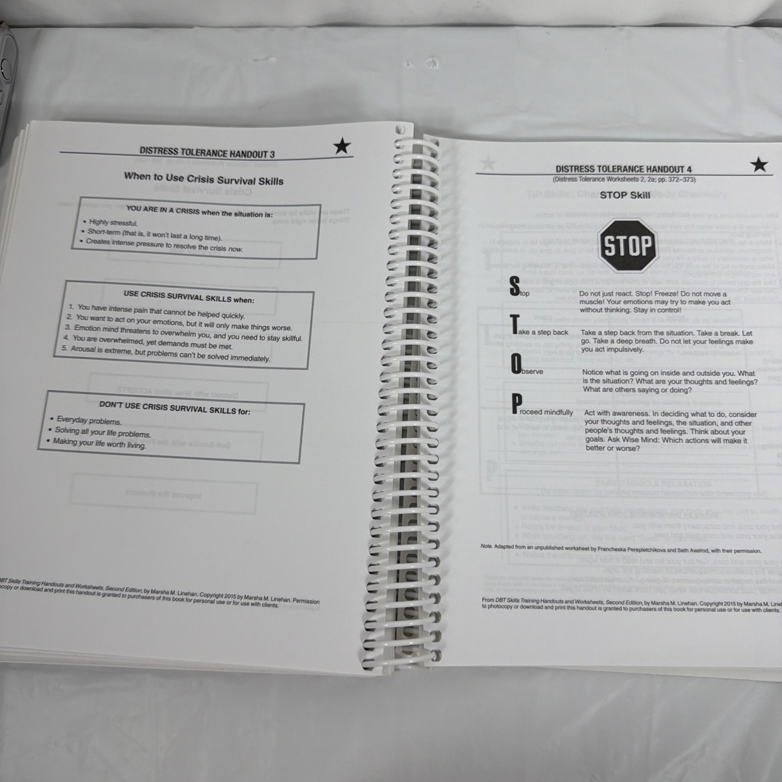 DBT Skills Training Handouts and – Paperback, by Linehan Marsha M – EXCELLENT