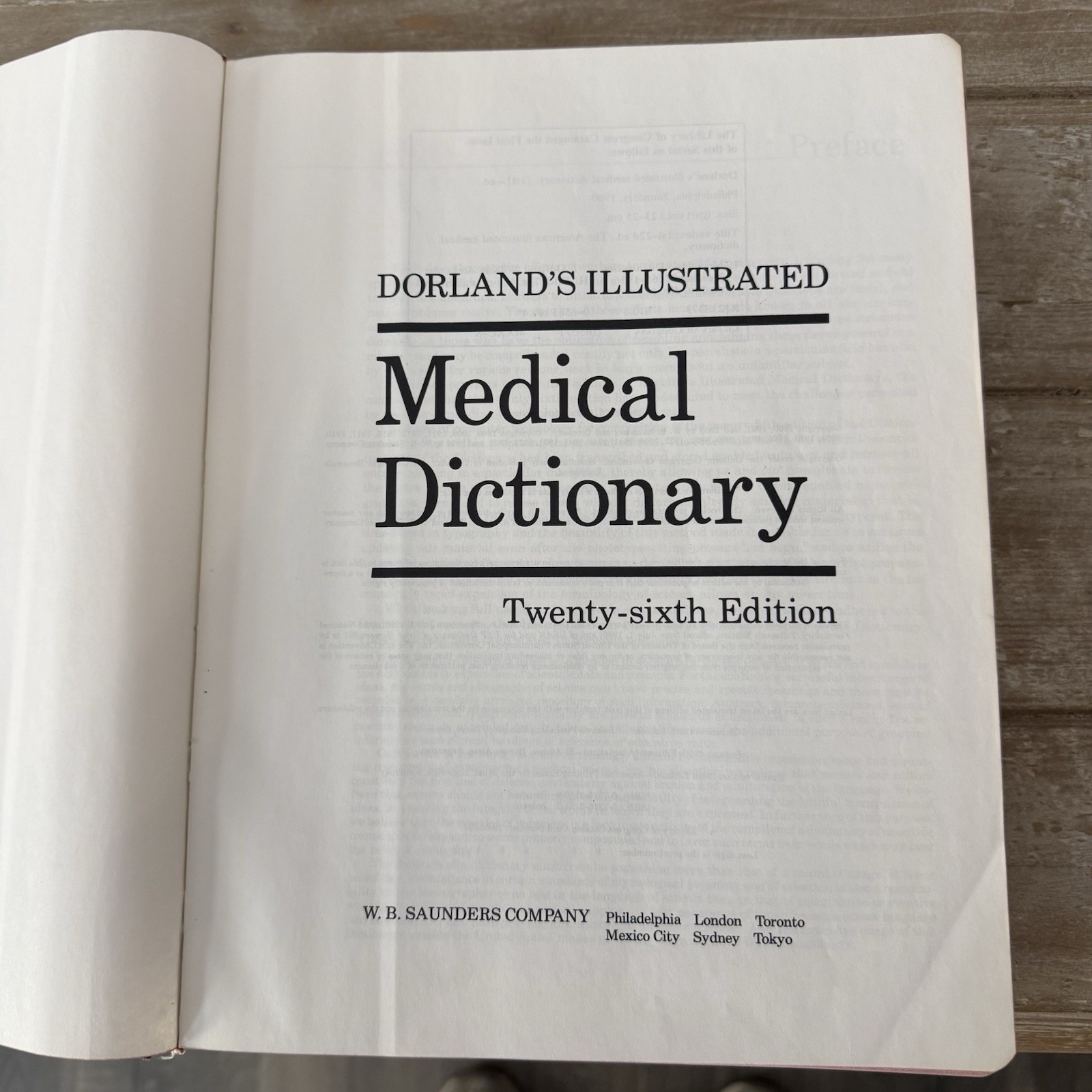 Dorland’s Illustrated Medical Dictionary 26th Edition Leatherette Binding 1981